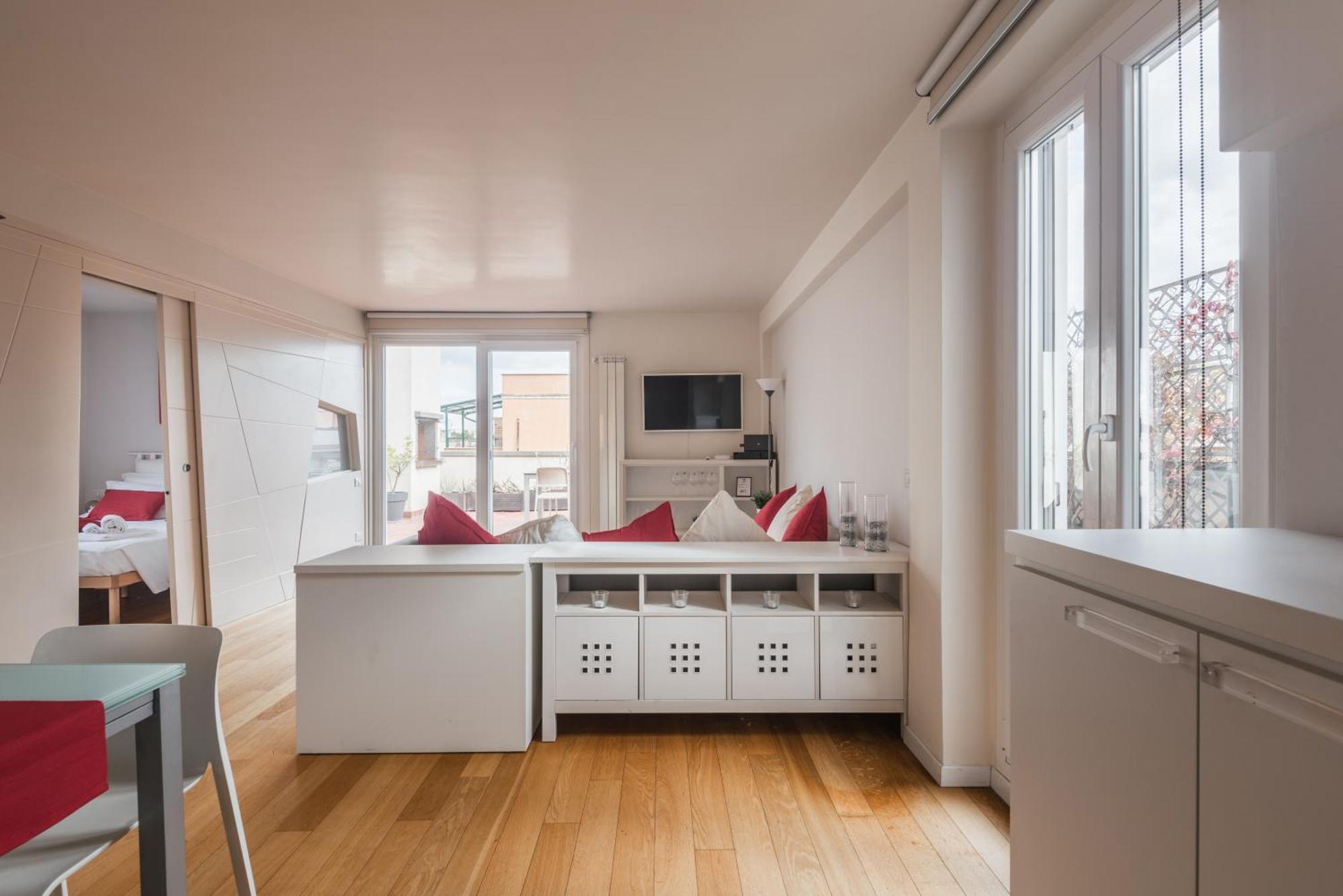 Apartamento Con Terrazzo - Vicino Centro Di *