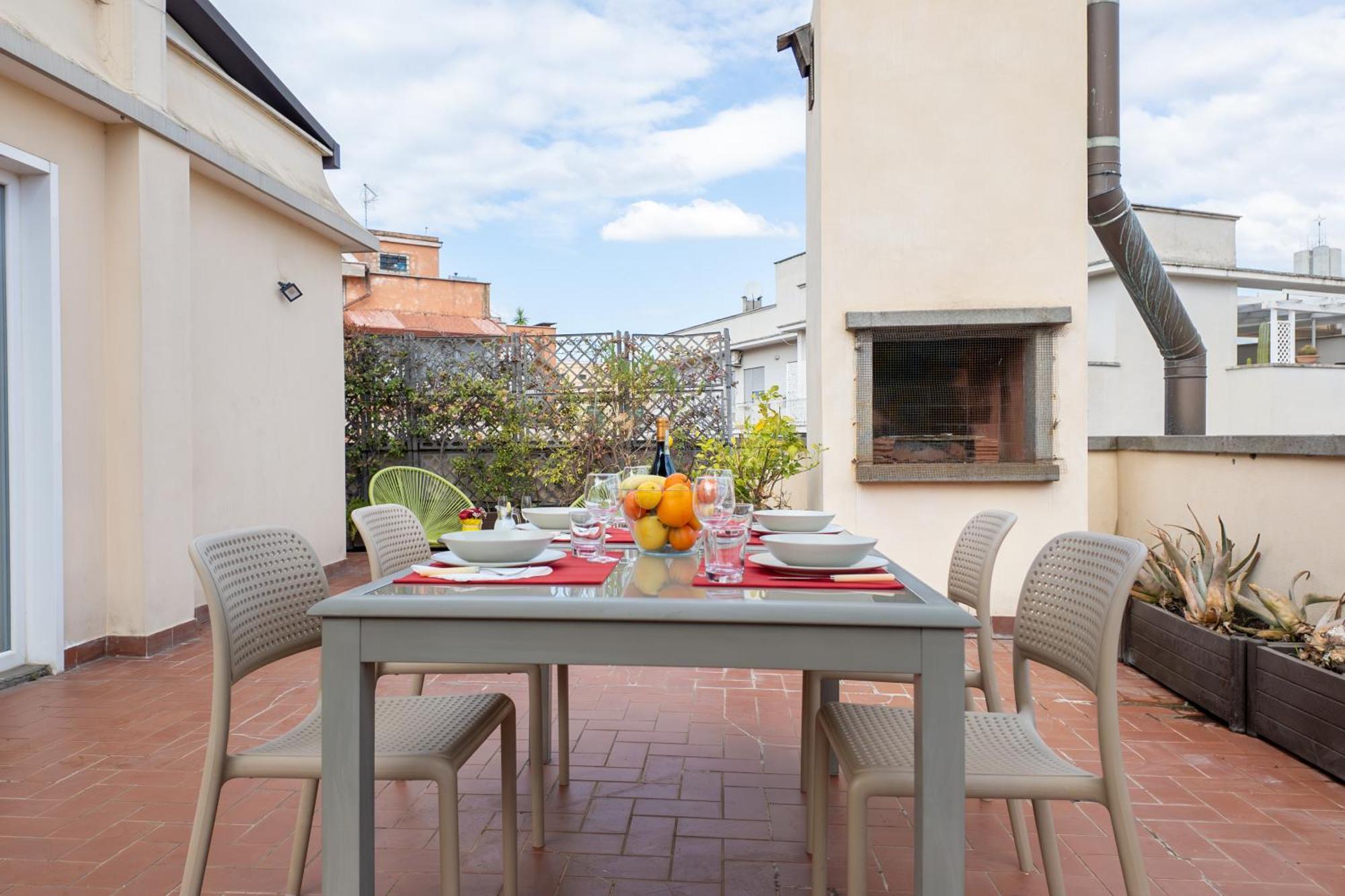 Apartamento Con Terrazzo - Vicino Centro Di